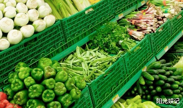 [香椿]这4种自带“毒素”的蔬菜，炒前别忘了焯水，为了健康要勤快