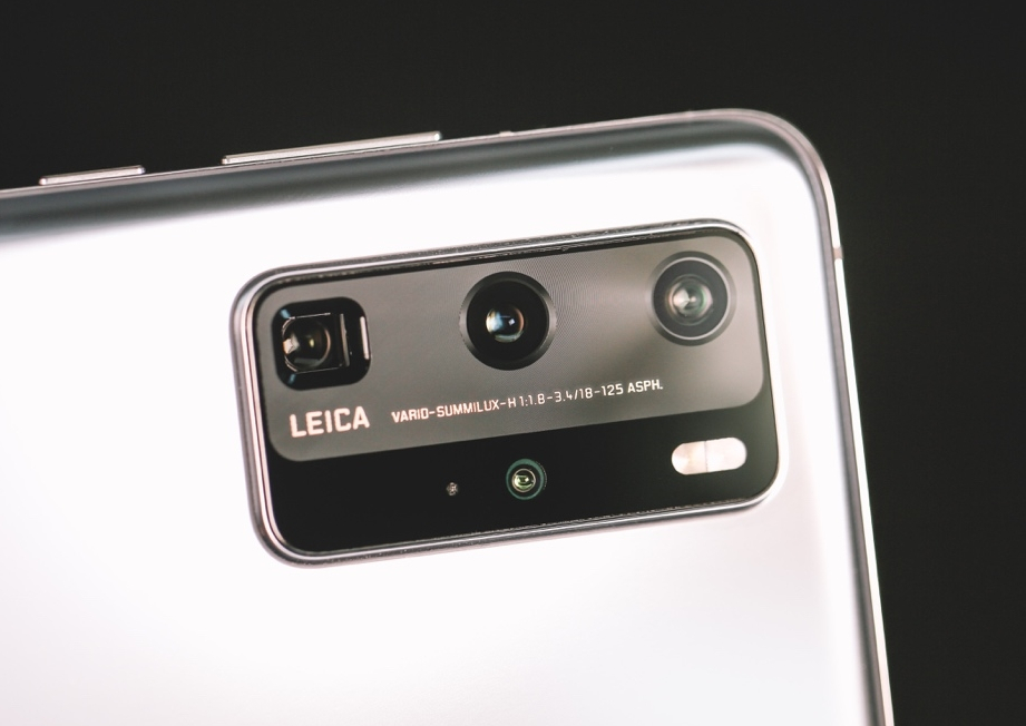 #华为荣耀#同属华为集团，华为手机和荣耀手机的差距到底在哪里？看完涨知识