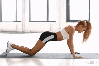 [健身]她年仅23岁却已经健身8年，好身材与美貌并存，哪是幸运而是坚持