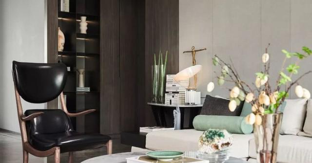 低调平实的叙事向度，于日常生活拾趣