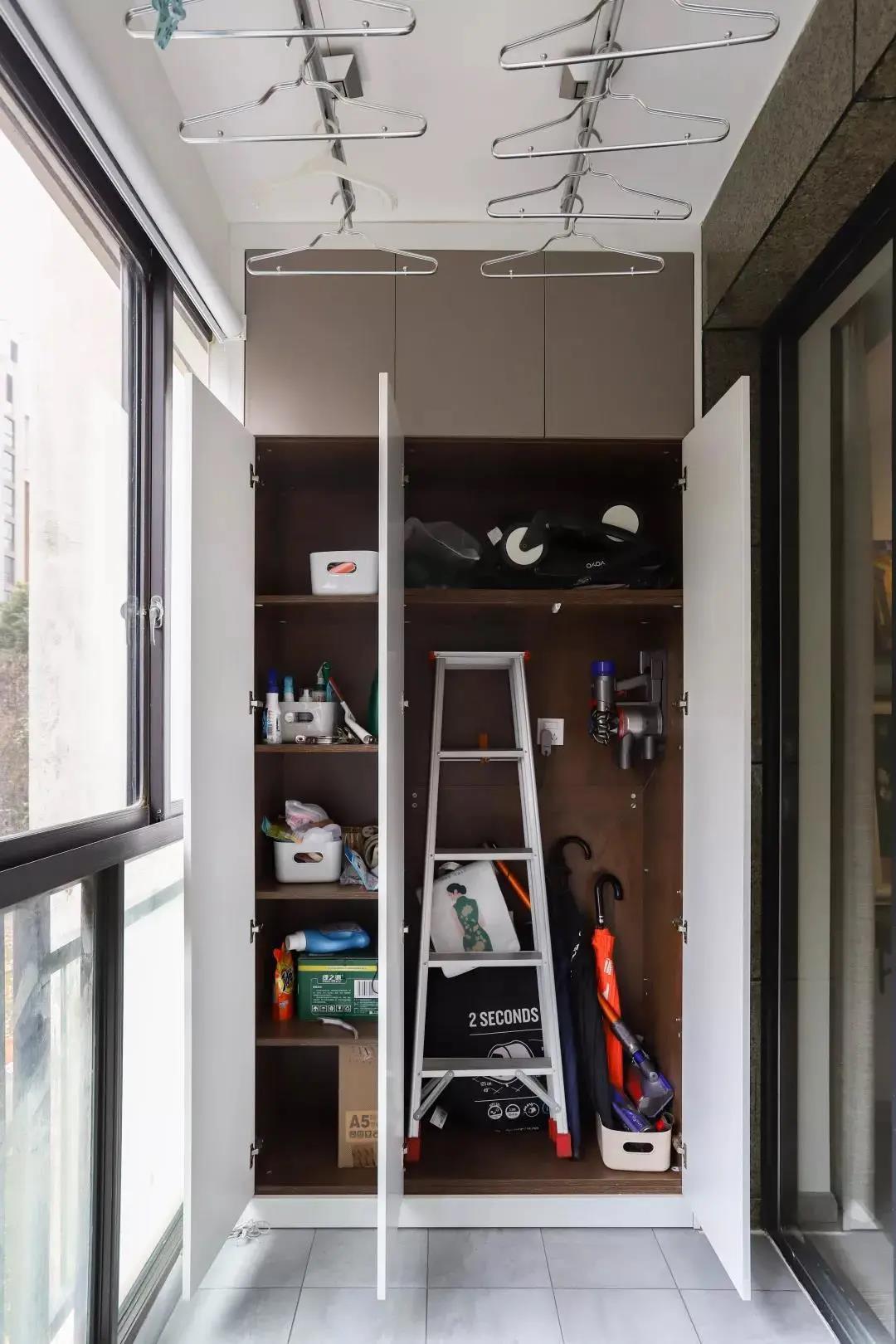 老年小妙招|147平三室设计，看似简单却处处心机，最亮眼的收纳设计，爱了