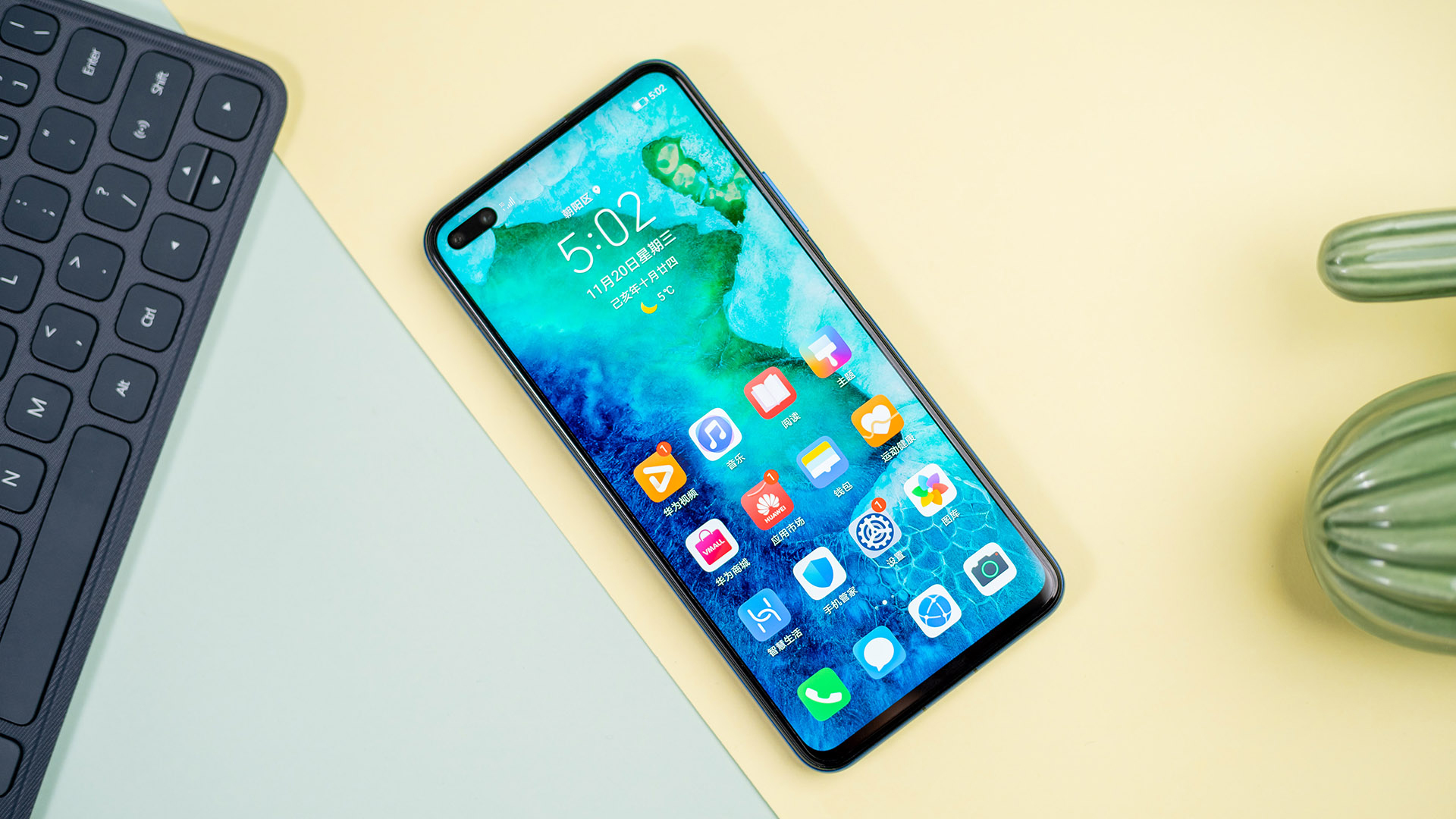 华为荣耀|华为“机皇”终于妥协！128GB+麒麟990，跌至“心动价”，你会入手吗？