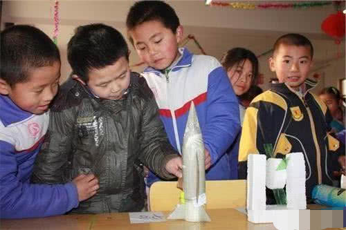 『高考』把英语作为副科，物理化学作为主科，对国家的积极意义有哪些？不妨看一看！