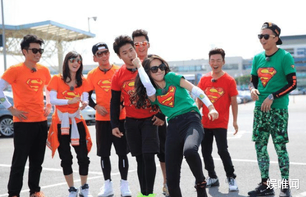 #奔跑吧兄弟#《跑男》为何要力捧21岁的蔡徐坤？黄明昊连续两期做客，就是答案