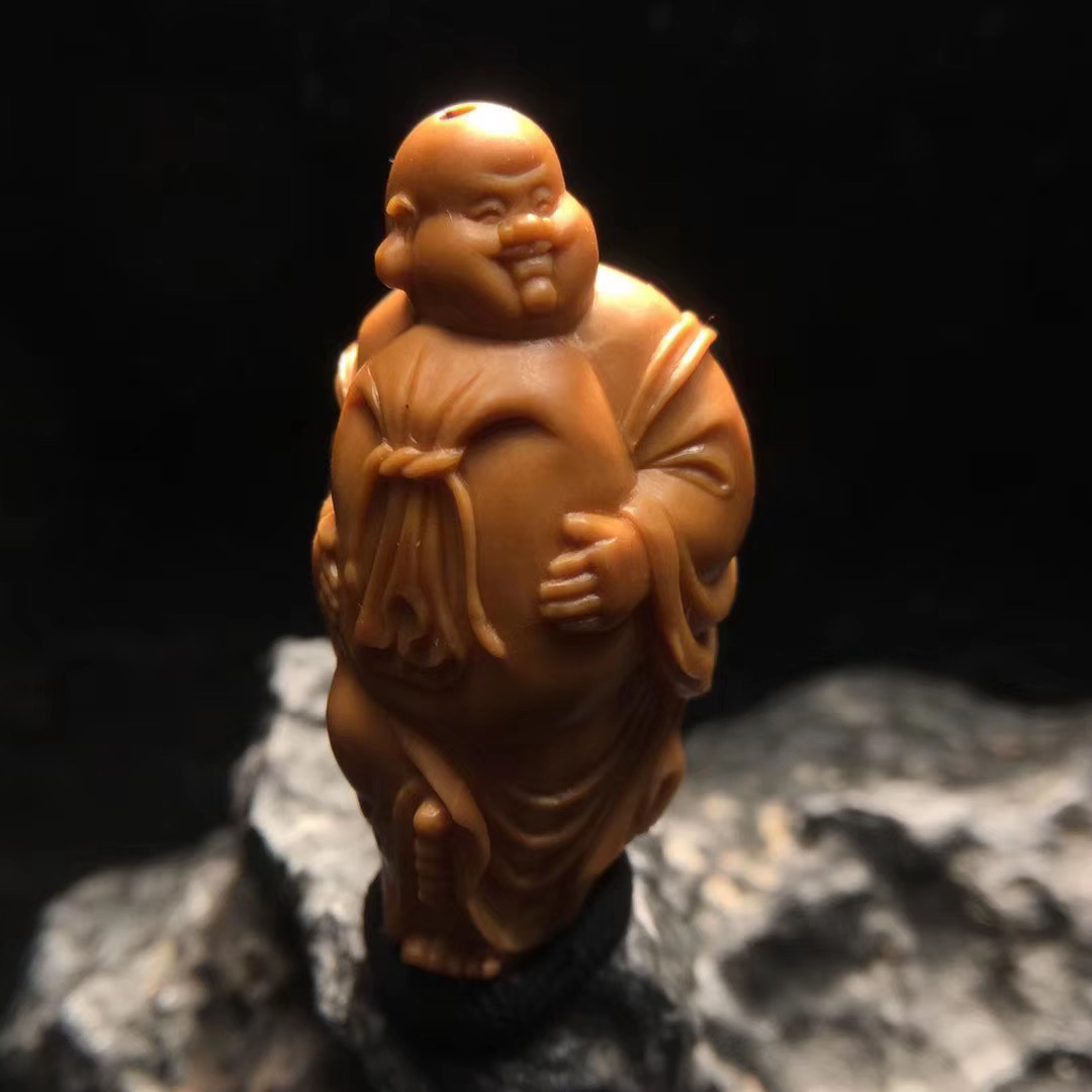 [橄榄核雕]百匠诀核雕-橄榄核雕人物开脸怎么看？