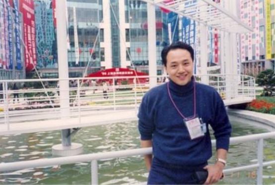 李若彤|曾有望比肩成龙李连杰 却因爱上李若彤星途尽毁 如今过成了这样