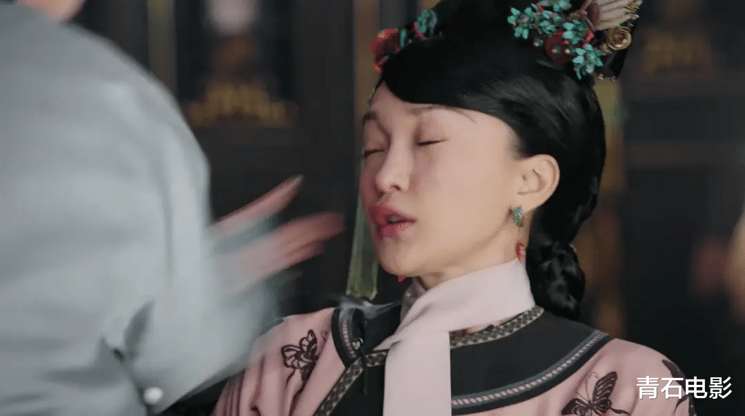 强行“扮嫩”的8大明星:刘恺威周迅上榜,有人差43岁也敢演 强行“扮嫩”的8大明星:刘恺威周迅上榜,有人差43岁也敢演