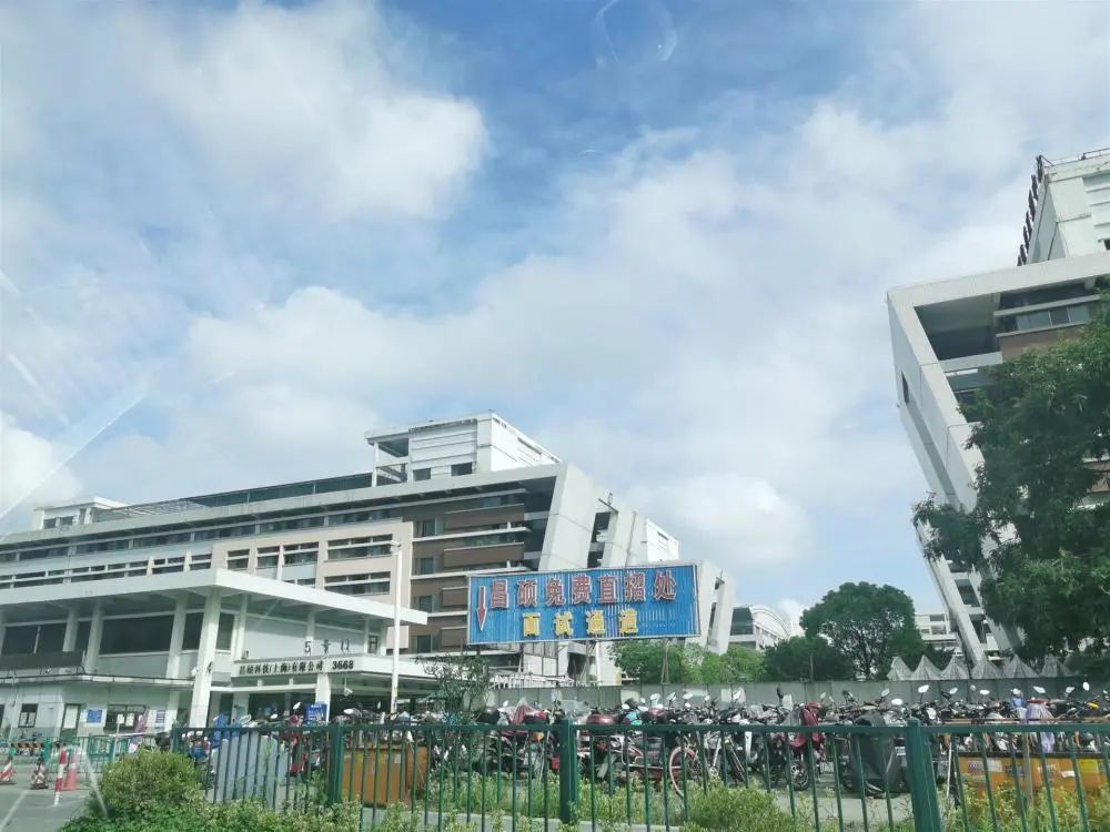 浦东发布|浦东这个远离市中心的夜市，是怎么吸引到周末近4万人流的？