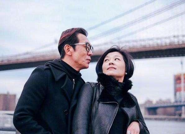 李咏■央视主持李咏真正死因揭露，美国病逝1年后，妻子患病，女儿被骂