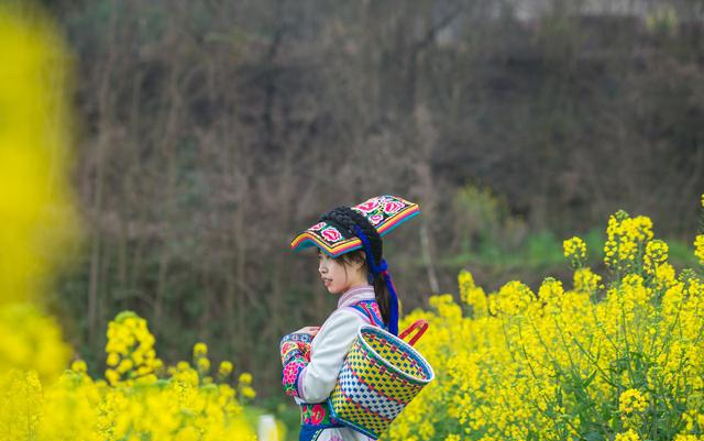 旅行:外出旅游,为什么最好不要和关系亲密的人一起?