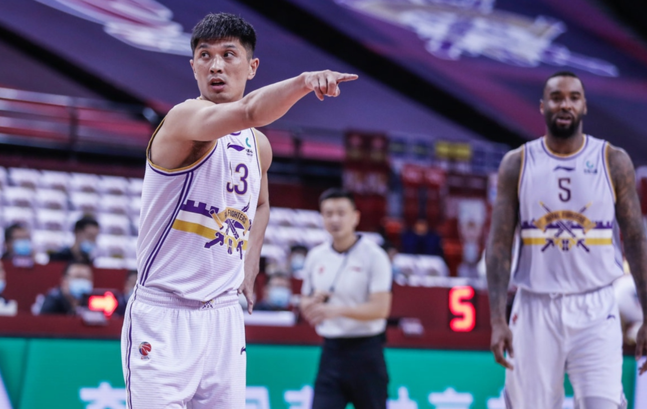 北控男篮|三连败坐稳第七！马布里笑不出来了，王仕鹏点出北控弱点：一针见血！