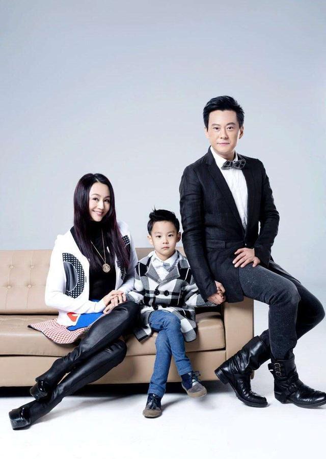 曹颖|当红时嫁王斑,生孩子一个月后被“赶出”家门,曹颖如今怎样了?