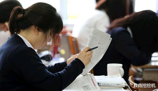 高考■又一冒名上大学者被处理，寒门女生被顶替！撤销学历就够了吗？