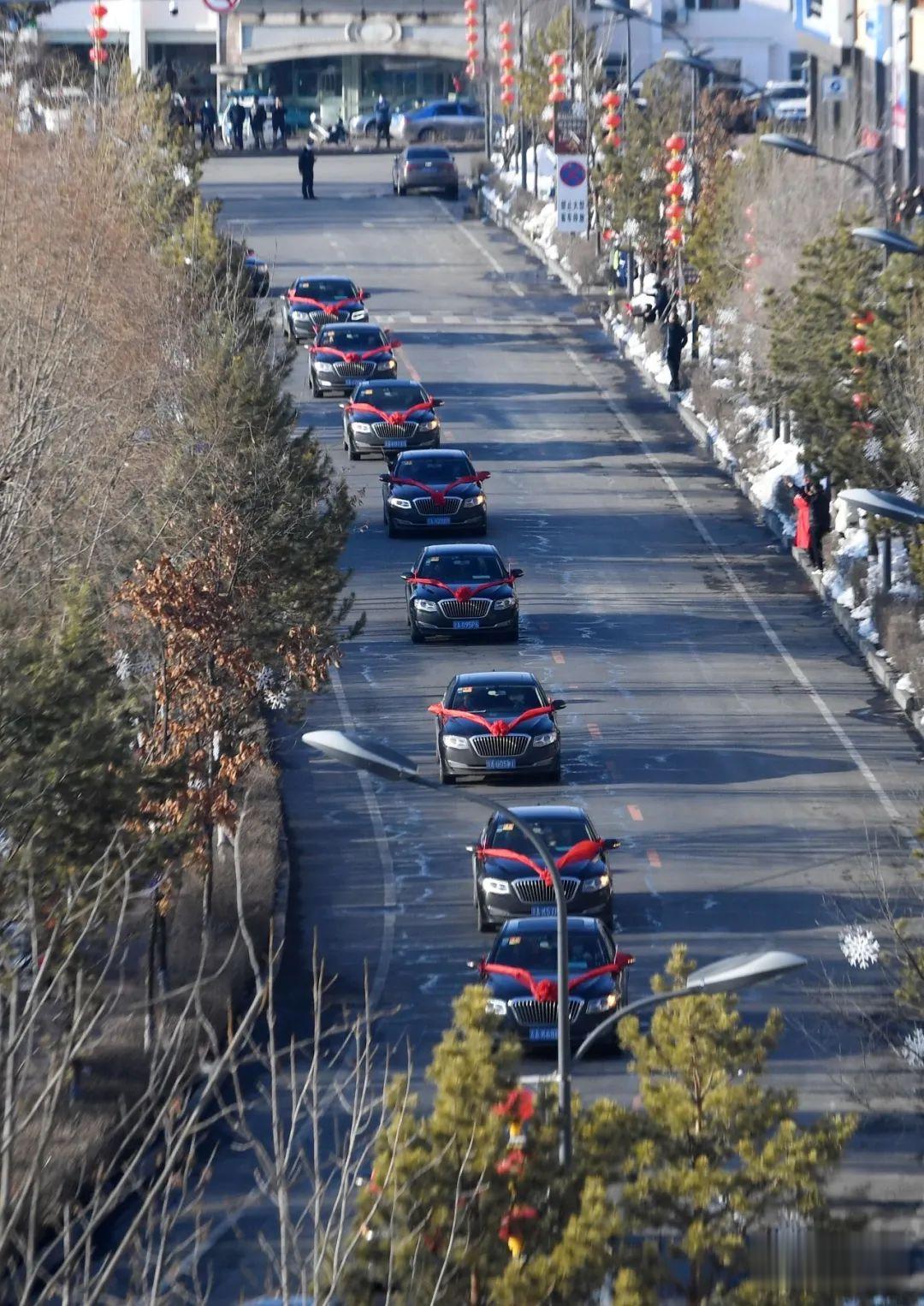 『昆山』说好不哭!生性坚强的她,今天却哭了一路……