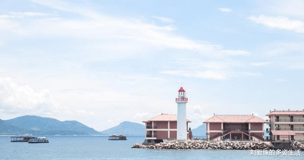 []领导排挤你又不辞退你，千万别自己吃暗亏，3招教你正确化解！