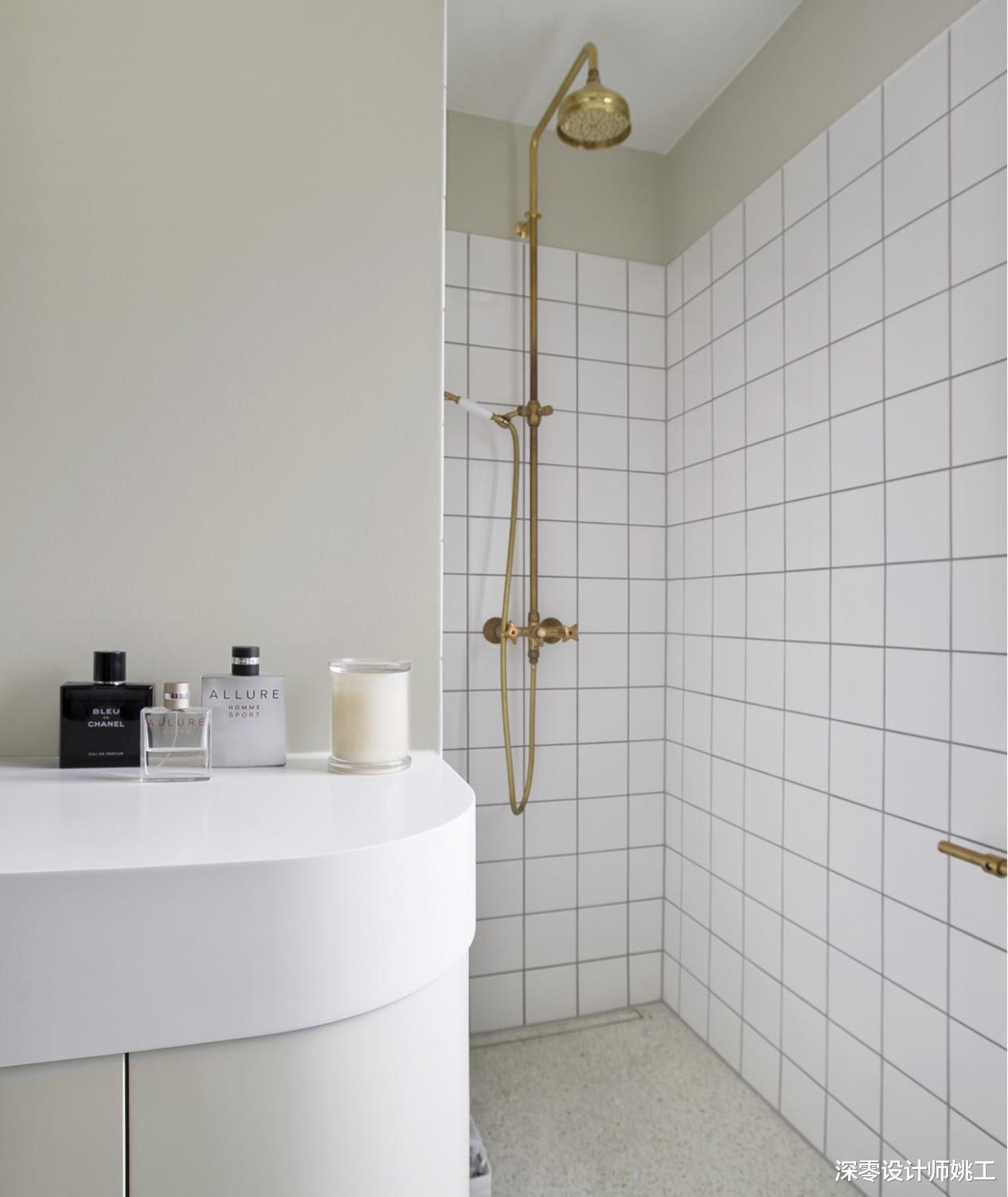 |卫生间不止能用小白砖，这4种特殊材质搬上墙面，各有各的美！