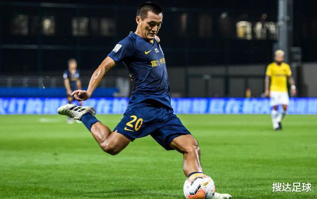 唐淼|里皮看人真准！29岁国脚后卫再暴露致命弱点，基本不防守