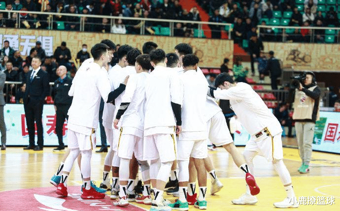 李春江@CBA名将正式归队!李春江野心浮出水面,浙江广厦要冲击总冠军?