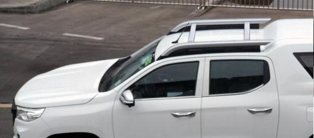 SUV▲终于来了皮卡式SUV!6字头,能进城,高速能免费,没有强制报废期