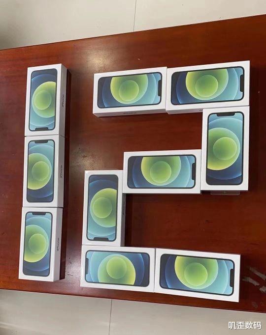 电池|iPhone12系列电池确认！苹果阉割刀法精准，库克真绝了