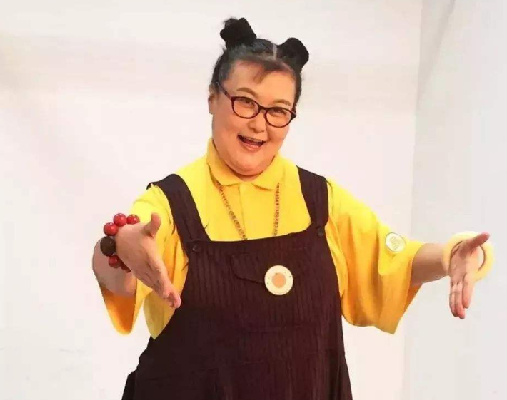 谢晶晶■曾是中国最胖女演员，她100天暴瘦140斤，现在被帅老公宠上天