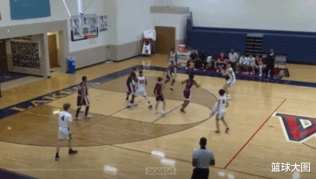 ：好消息！效力湖人！中国要有新NBA球员了！