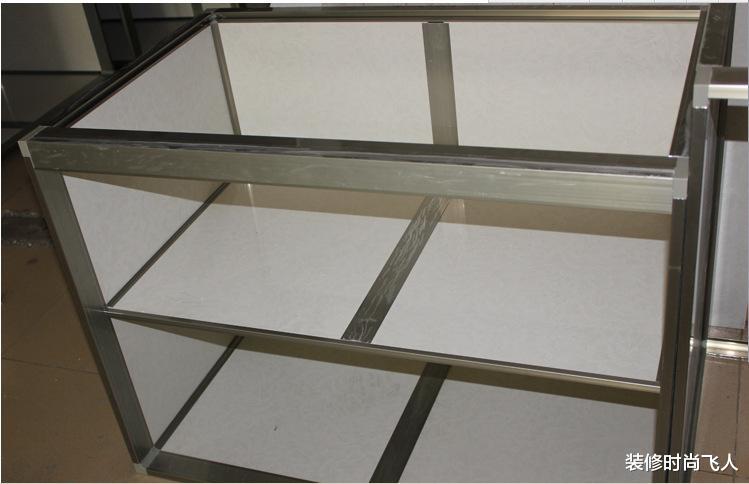 木工▲越来越多人装橱柜加装这东西，老木工看了直夸聪明，后悔没早察觉