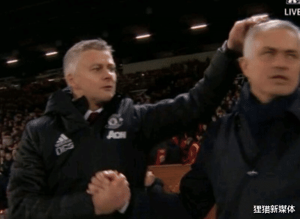 曼联|曼联转会消息滚动:斯莫林交易落槌,桑乔价格大跳水,奇尔维尔成新宠