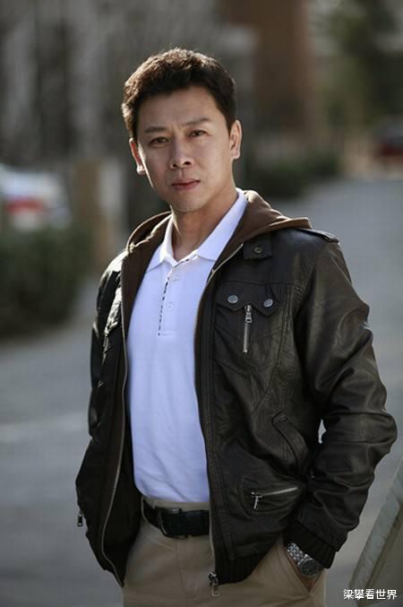 胡亚捷|胡亚捷与妻子3次离婚大战,为何不但没得逞反而还“割地赔款”?