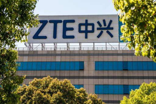 小米科技|中兴首发真正全面屏，维信诺力挺老牌巨头，小米、华为会遗憾吗？