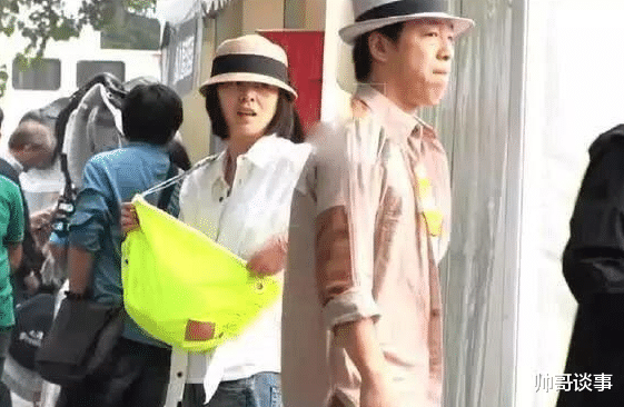 黄渤|46岁黄渤老婆照片曝光，原来是熟悉的她，难怪“看不上”林志玲