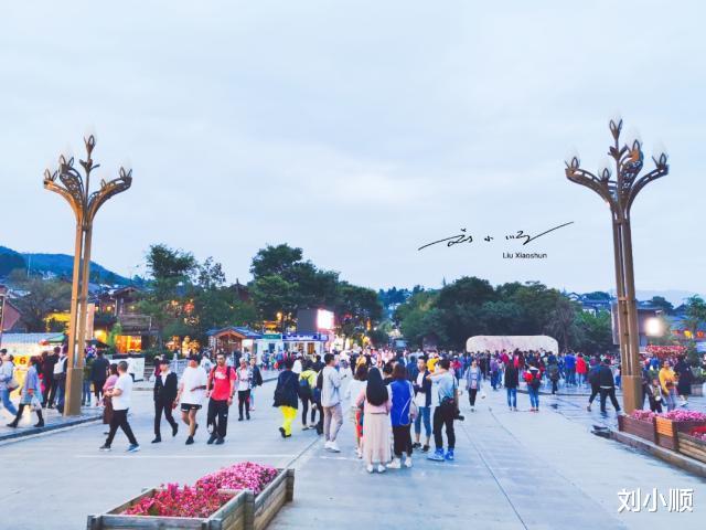 【九华山】为什么很多人说“宁愿一个人去旅游，也不愿跟亲戚朋友一起去”？