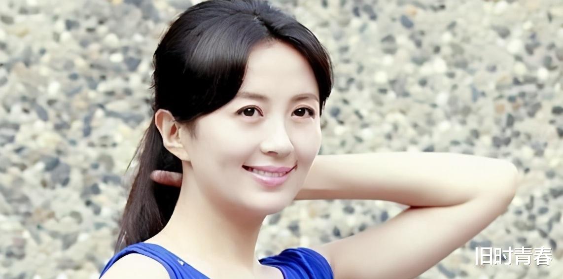杨童舒|女星拍戏中途意外怀孕，如今儿子已经11岁，生父至今不详