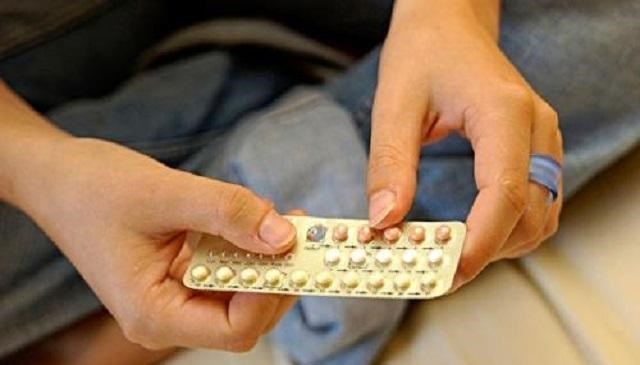 #生理期#为啥高考前,有的母亲会给女儿买“避孕药”?班主任的回答很现实