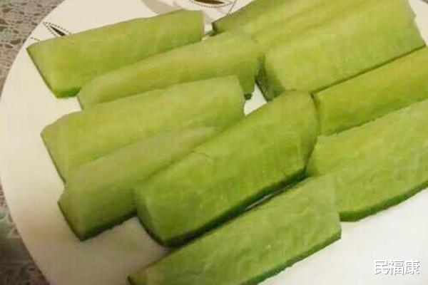 肝脏|经常放屁,肚子里的气多,说明肝不好?肝不好的真正表现,是什么?