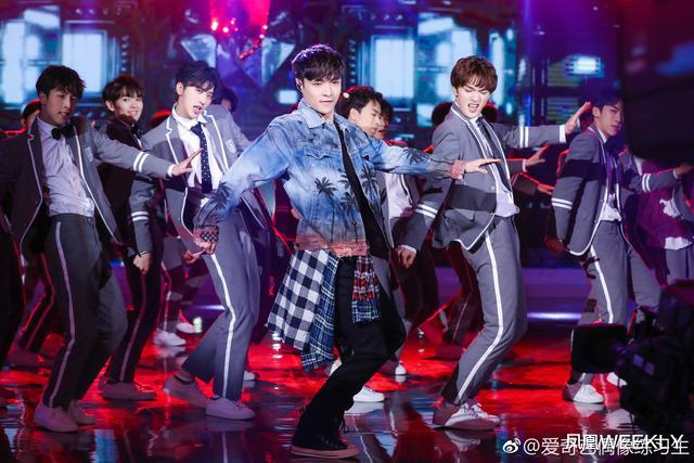 选秀|出道即巅峰，成团即失业：中国为什么诞生不了“超级爱豆”？