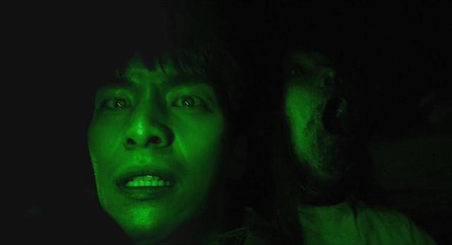 昆池岩@热搜预定！好莱坞翻拍韩国电影《昆池岩》，网友：这部电影比它恐怖100倍