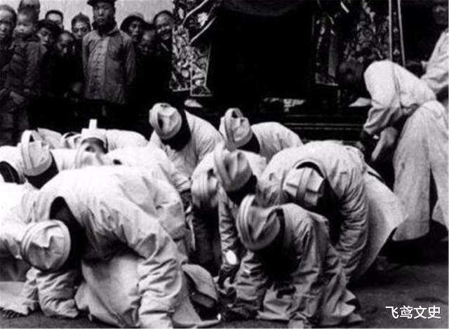 慈禧太后|慈禧去世一年后才下葬，送葬队伍臭气熏天，味道是怎么来的？