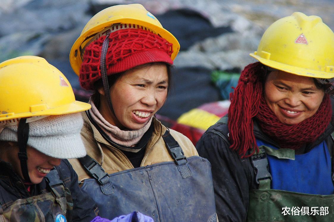 [武汉市中心医院]明年新农合320一年？大病生不起，小病不报销，农民不愿交也正常