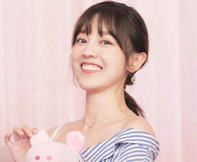 东宫|3位“靠古装撑颜值”的女星,《东宫》女主不算啥,她堪称“换脸”
