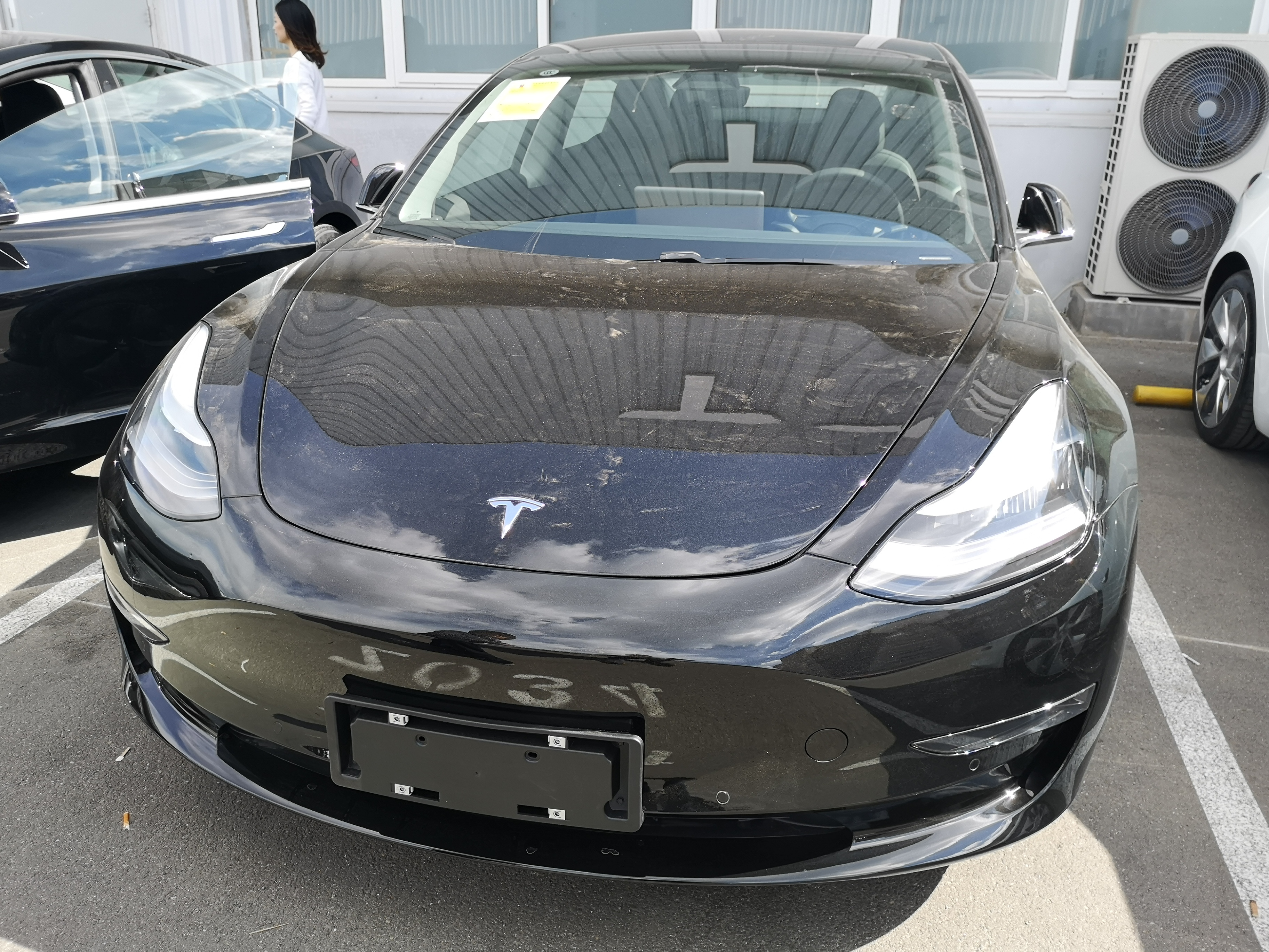 特斯拉model3|特斯拉model3又迎降价，售价再破新低