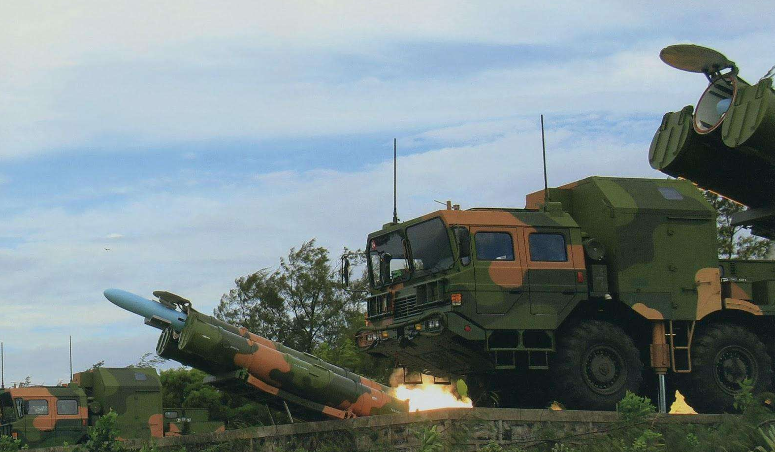 航空母舰|若美国11艘航母全出动，中国能应对么？退役美军上将曾给出答案