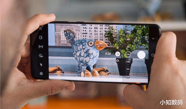 三星|三星冲刺销量,顶级旗舰半年大跌2300元,12GB+256GB