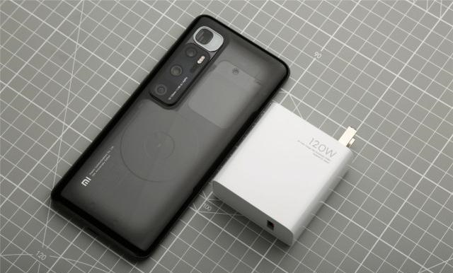 5g手机|8月份最值得入手的5G手机,内行人推荐这三款,看看有你喜欢的吗