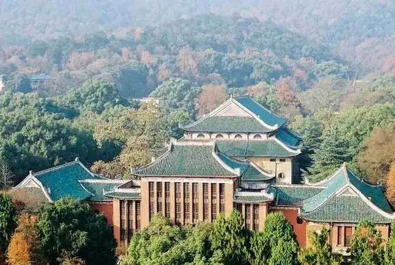 高校|我国高校3005所，被郑强教授划为五族八等，网友：我的大学属几等