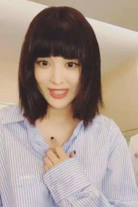 景甜■景甜晒新照大变脸，她到底对自己下了什么狠手？