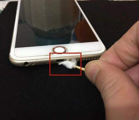 【】为什么手机开最大音量却依旧听不清？这个设置你打开了吗？