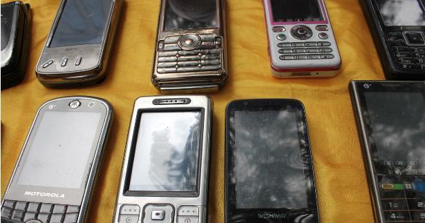 |旧手机换盆 换锅 换菜刀，诈骗多少无知的人，背后的猫腻谁知多少？