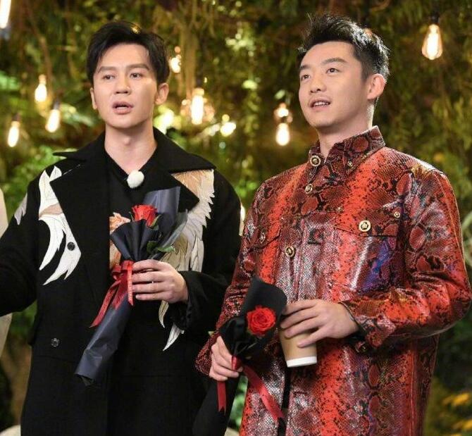 邓超|邓超退出跑男是明智之举吗？看李晨的处境，真佩服邓超的先见之明