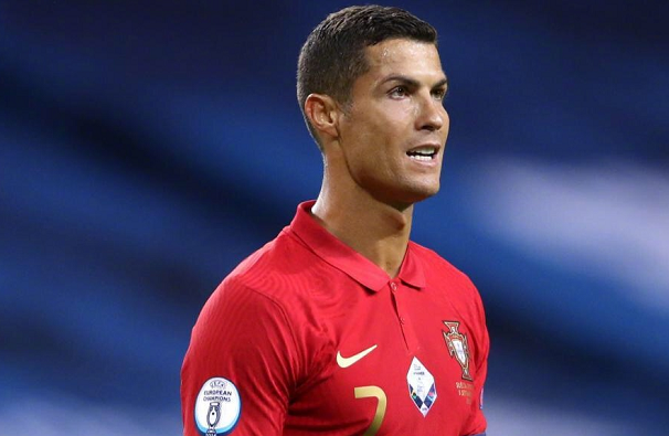 C罗|C罗官宣确诊前细节曝光!如何感染成最大谜团,莱因克尔送祝福